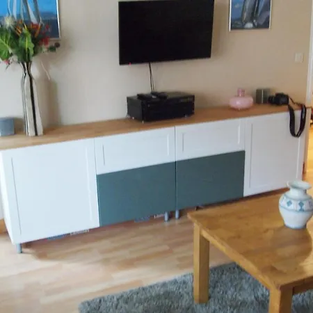 Zentral Gelegene Ferienwohnung * Любек