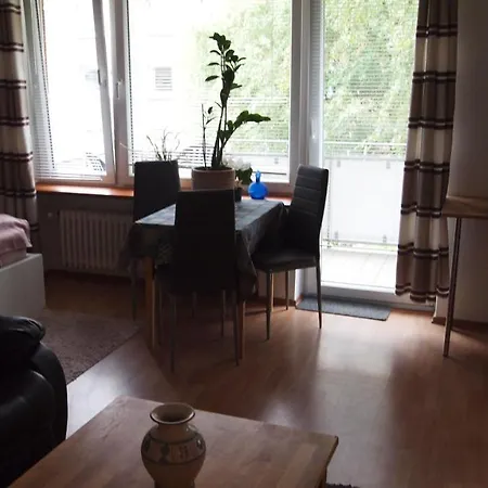 Zentral Gelegene Ferienwohnung Апартаменты
