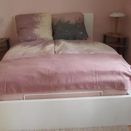 Daire Zentral Gelegene Ferienwohnung Lübeck